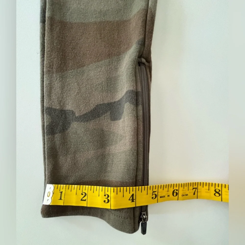 ASRV | CC41 Signature Collection Jogger | Camouflage Print | Men’s‎ Size Medium